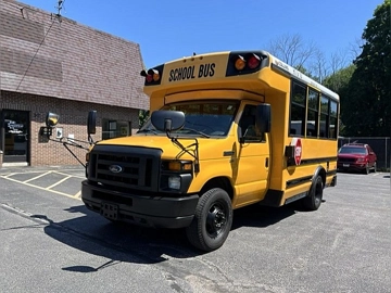 Picture of 2016 Ford E-350 Collins School Bus
