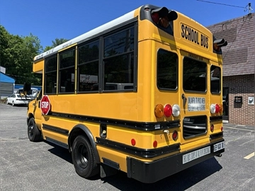 Picture of 2016 Ford E-350 Collins School Bus