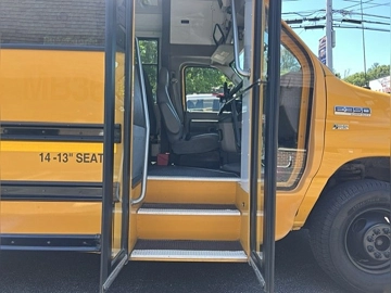 Picture of 2016 Ford E-350 Collins School Bus