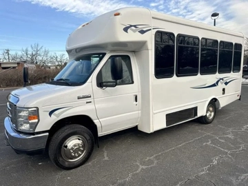 Picture of 2016 Ford E-350 Shuttle Bus