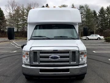 Picture of 2013 Ford E-450 ADA Shuttle Bus