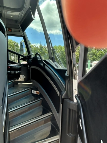 Picture of 2020 MCI J4500 Coach Bus