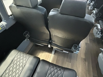 Picture of 2020 MCI J4500 Coach Bus