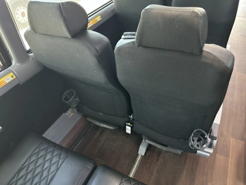 Picture of 2020 MCI J4500 Coach Bus