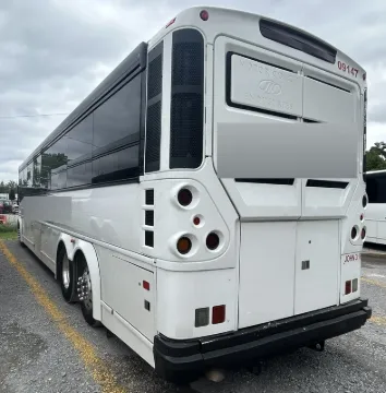 Picture of 2009 MCI D4505 Coach Bus
