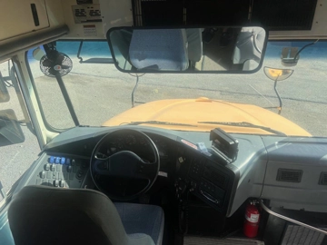 Picture of 2010 International Amtran School Bus