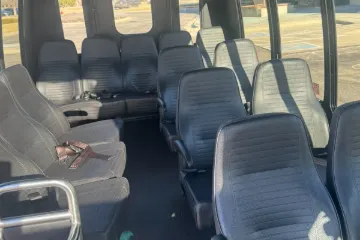 Picture of 2016 Ford E-350 Turtle Top 14P