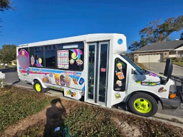 Picture of 2012 Chevrolet Eldo Bus Shuttle Bus