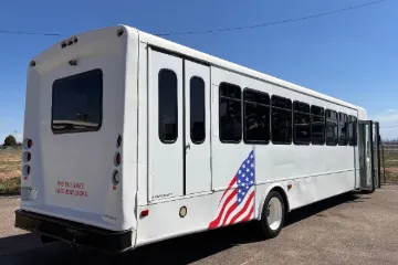 Picture of 2013 International 3200 shuttle 