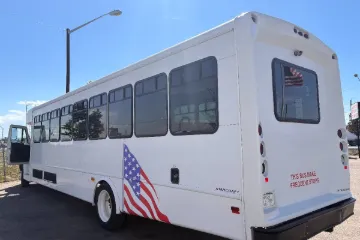 Picture of 2013 International 3200 shuttle 