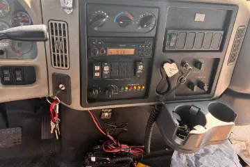 Picture of 2013 International 3200 shuttle 