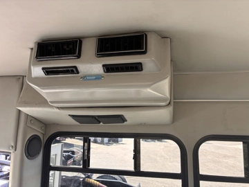 Picture of 2013 International 3200 ADA Starcraft Mid Size Bus