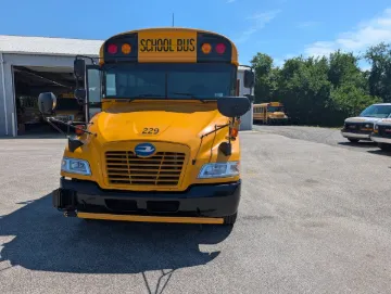 2016 Blue Bird Vision 72P 