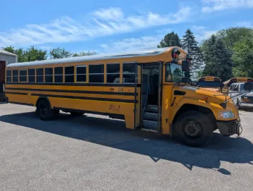 2016 Blue Bird Vision 72P 