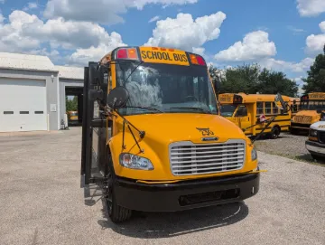 2016 FREIGHTLINER B2 Bus Chassis Bus School Buses