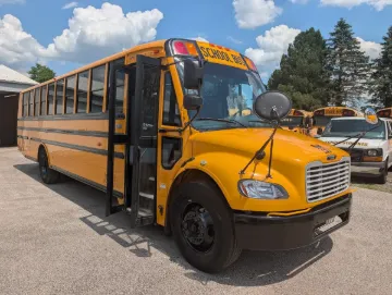 2016 FREIGHTLINER B2 Bus Chassis Bus School Buses