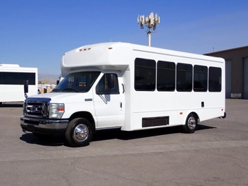 Picture of 2013 Ford E450 Starcraft Allstar ADA Shuttle Bus