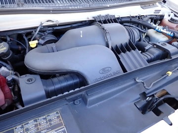 Picture of 2013 Ford E450 Starcraft Allstar ADA Shuttle Bus