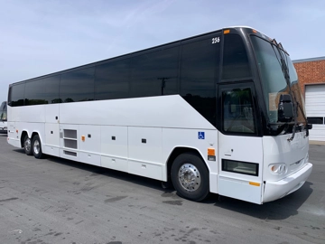 Picture of 2006 Prevost H3-45 Coach Bus