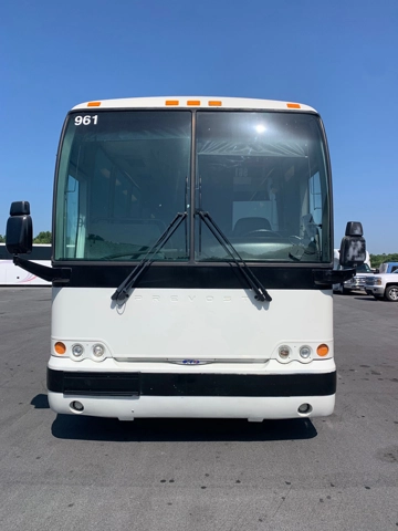 Picture of 2005 Prevost Xl-Ii Coach Bus
