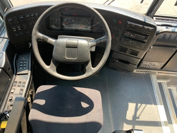 Picture of 2001 Prevost H3-45 Coach Bus