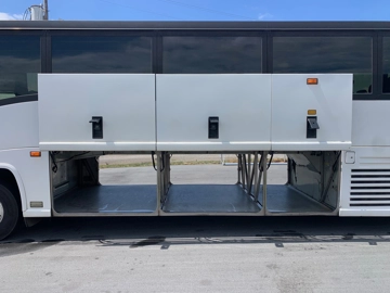 Picture of 1999 MCI 102-El3 Coach Bus