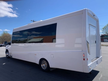Picture of 2018 Ford E450 Shuttle Bus