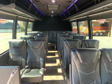 Picture of 2018 Ford E450 Shuttle Bus