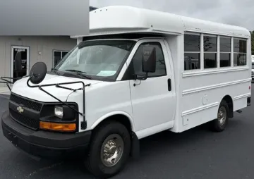 Picture of 2012 Chevrolet Thomas Shuttle Bus
