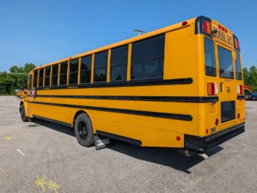 2015 Thomas C2 72P 