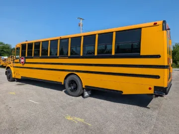 2015 Thomas C2 72P 