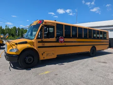 2016 Thomas C2 72P