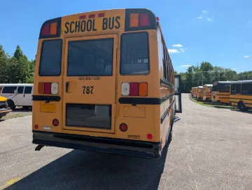 2016 Thomas C2 72P 