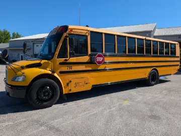 2016 Thomas C2 72P