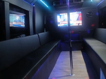 Picture of 2016 Ford E450 Limo Bus