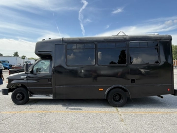 Picture of 2016 Ford E450 Limo Bus