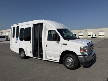 Picture of 2021 Ford Turtle Top ADA Shuttle Bus