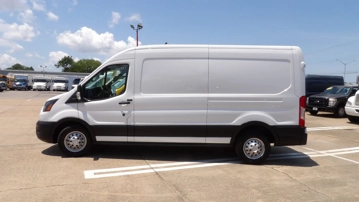 Picture of 2022 Ford Transit Passenger Van
