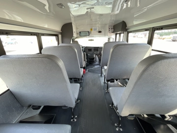 Picture of 2017 Chevrolet Girardin Shuttle Bus