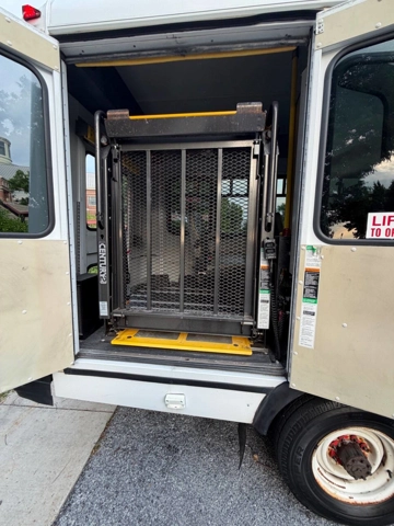 Picture of 2013 Ford E-350 ADA Shuttle Mini Bus