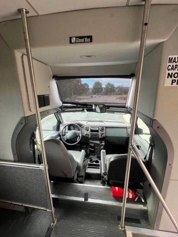 Picture of 2011 Ford F-650 Shuttle Bus