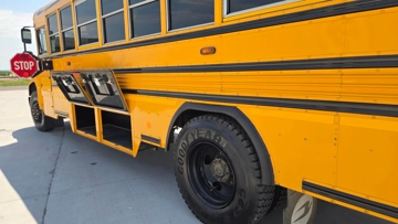 Picture of 2016 BlueBird Vision School Bus