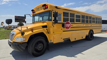 Picture of 2016 BlueBird Vision School Bus