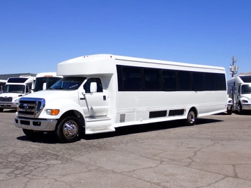 Picture of 2015 Starcraft Xlt Shuttle Bus