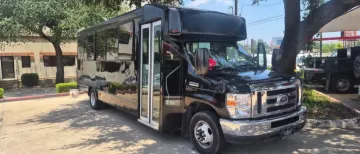 Picture of 2019 Ford E450 25P Lux Shuttle