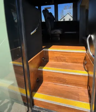 2012 Freightliner M2 Shuttle