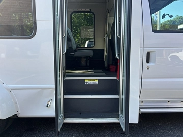 Picture of 2019 Ford E-350 ADA Shuttle Bus
