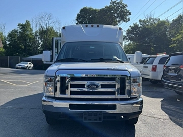 Picture of 2019 Ford E-350 ADA Shuttle Bus