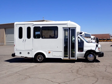 Picture of 2017 Ford E350 Glaval Universal ADA Shuttle Bus