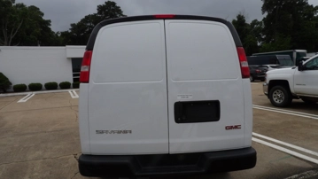 Picture of 2020 GMC Savana Passenger Van